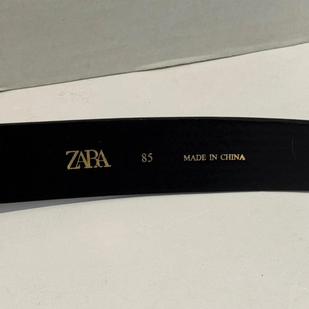 Zara‎ Belt Womens Medium Black Gold Horseshoe Buckle Faux Vegan Leather Western